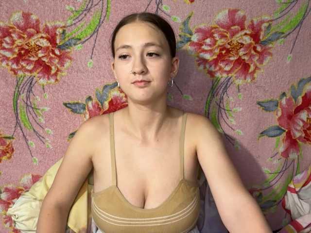 BrandeeOleson live webcam show