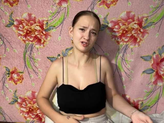 BrandeeOleson live webcam show