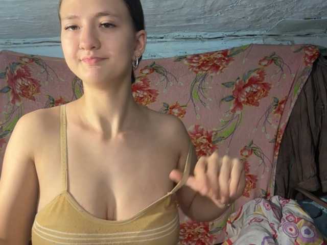 BrandeeOleson live webcam show