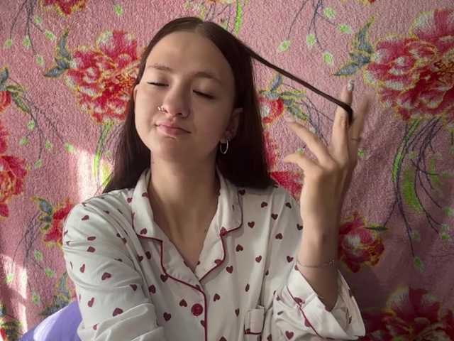 BrandeeOleson live webcam show