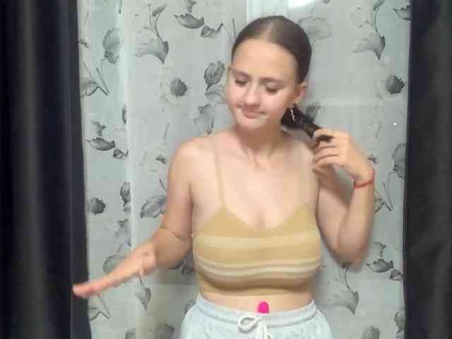 BrandeeOleson webcam
