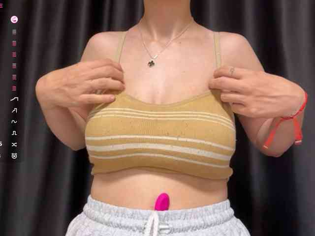 BrandeeOleson webcam