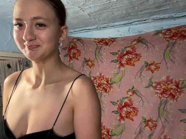 BrandeeOleson webcam