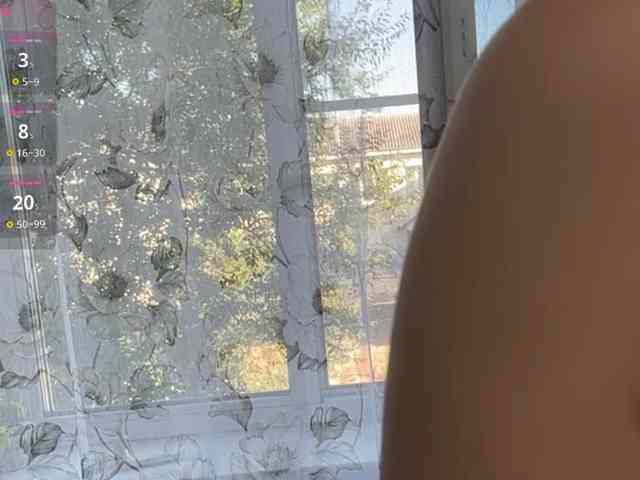 BrandeeOleson webcam