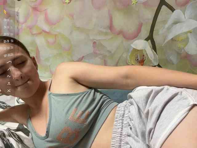 BrandeeOleson webcam