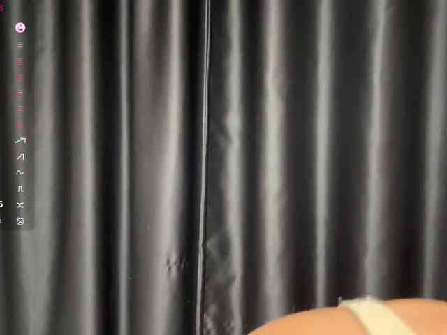 BrandeeOleson Live Webcam on BongaCams