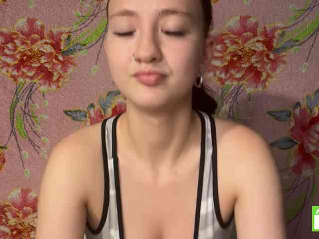 BrandeeOleson webcam