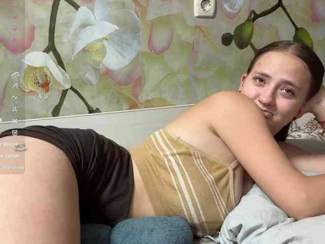 BrandeeOleson webcam