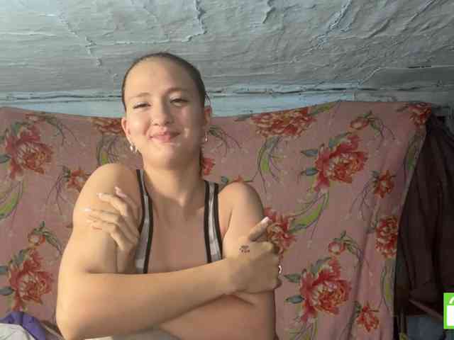 BrandeeOleson webcam