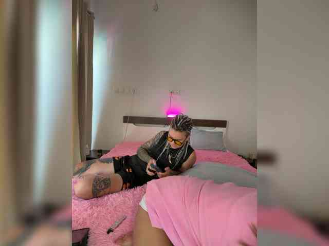 sweet_twix webcam