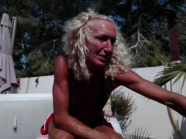 BarbaraKinkyRoom live webcam show