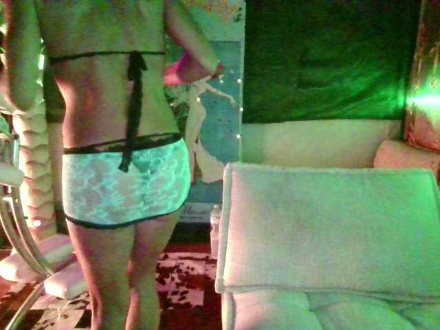 BarbaraKinkyRoom