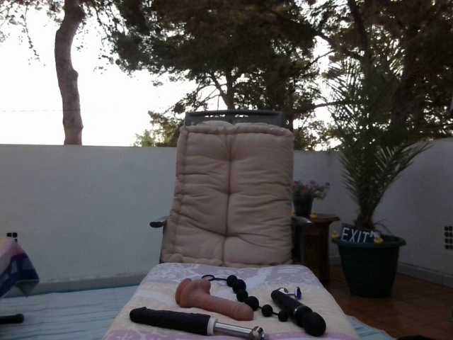 BarbaraKinkyRoom live webcam show