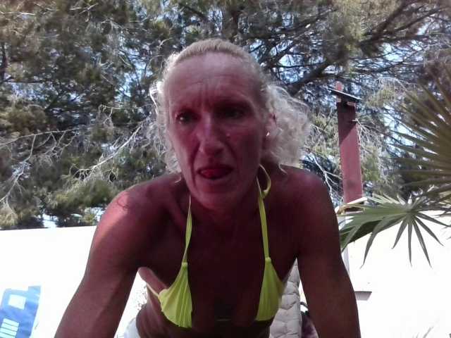 BarbaraKinkyRoom live cam on BongaCams