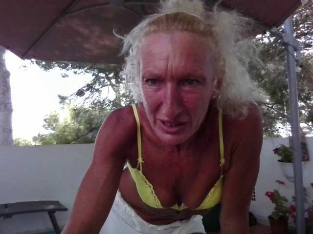 BarbaraKinkyRoom live cam on BongaCams