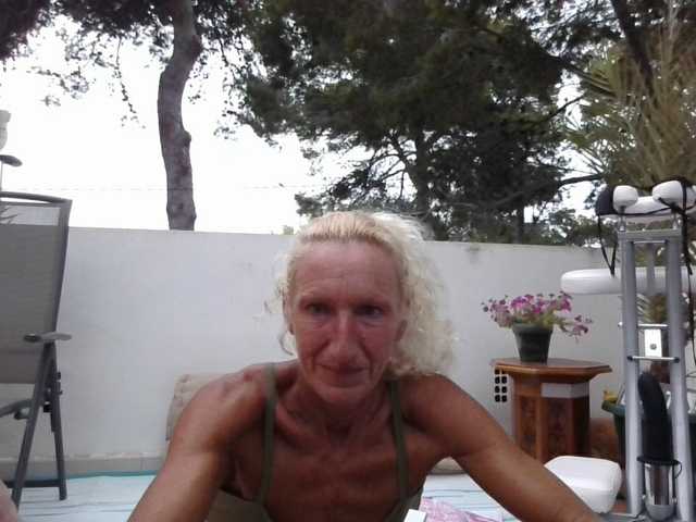 BarbaraKinkyRoom live cam on BongaCams