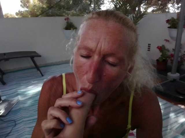 BarbaraKinkyRoom live cam on BongaCams