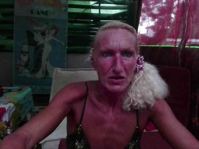BarbaraKinkyRoom webcam