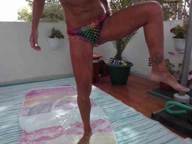 Modèle: BarbaraKinkyRoom