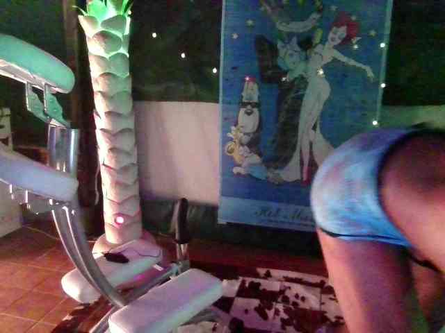 BarbaraKinkyRoom webcam