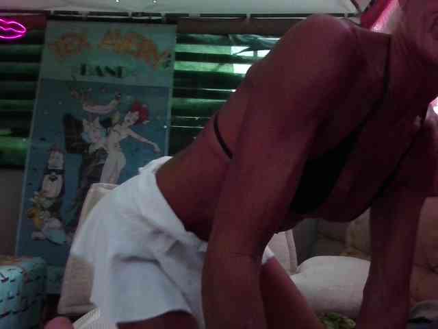 BarbaraKinkyRoom webcam