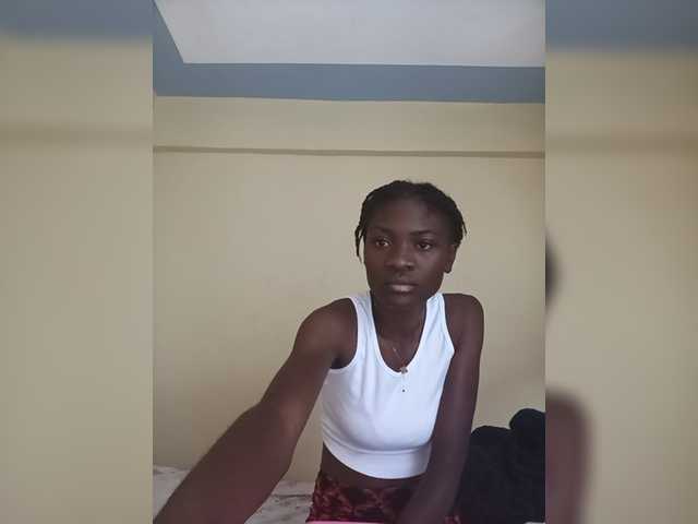 Vivivan live cam on BongaCams