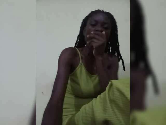 Vivivan live cam on BongaCams