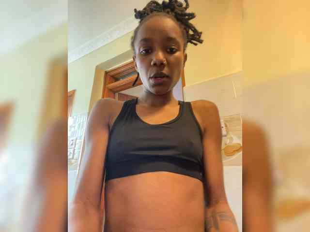 Model: Sirensexy