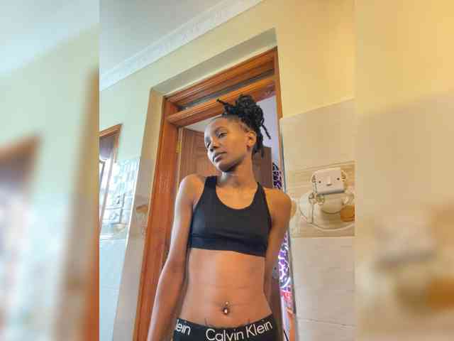 Model: Sirensexy