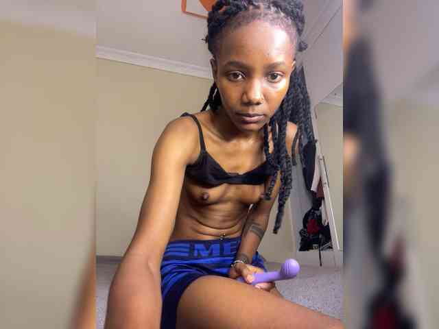 Model: Sirensexy