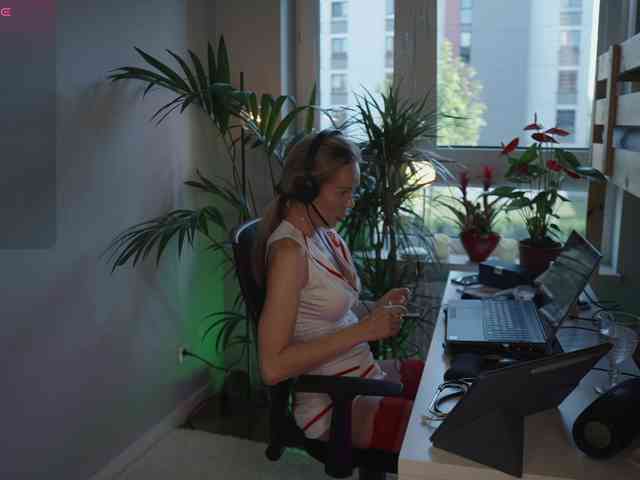 SunShineAnnaLove webcam
