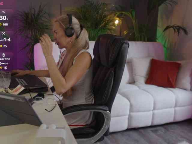 SunShineAnnaLove webcam