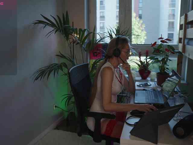 SunShineAnnaLove webcam