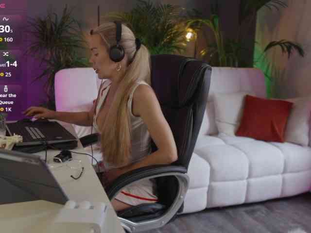 SunShineAnnaLove webcam