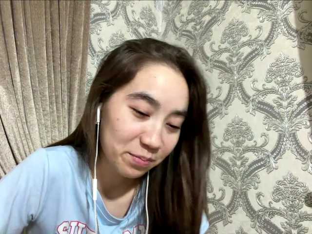 ClaudiaChouinard live cam on BongaCams