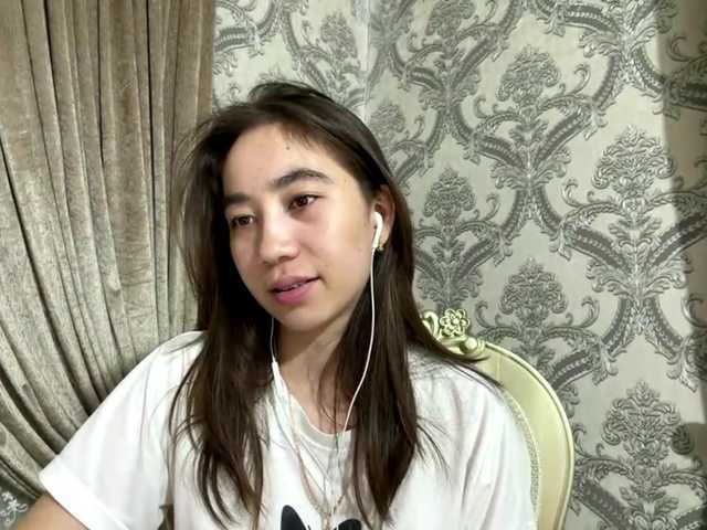 ClaudiaChouinard live cam on BongaCams