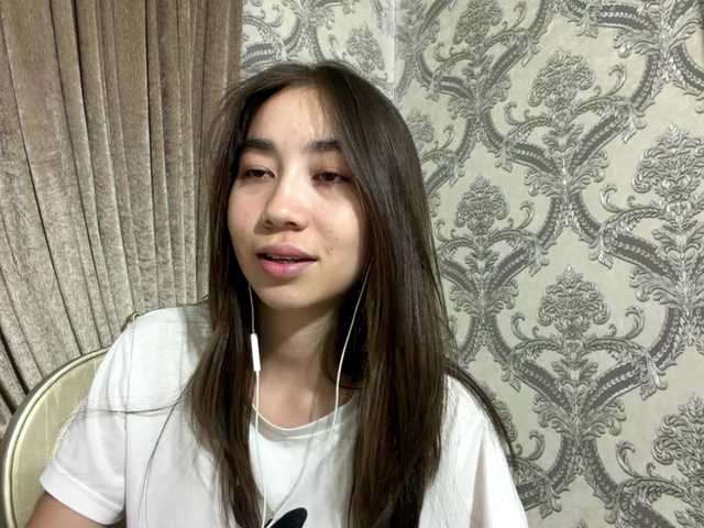 ClaudiaChouinard live cam on BongaCams