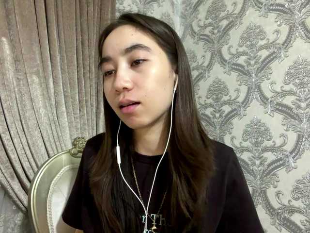 ClaudiaChouinard live cam on BongaCams