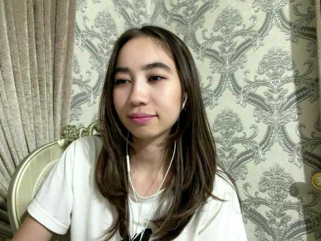 ClaudiaChouinard live cam on BongaCams