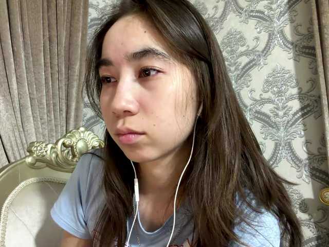 ClaudiaChouinard live webcam show