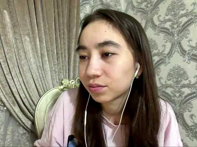 ClaudiaChouinard live cam on BongaCams