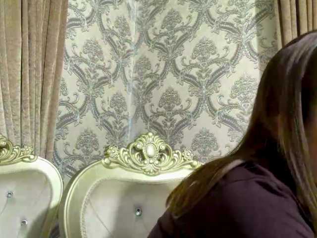 ClaudiaChouinard live cam on BongaCams