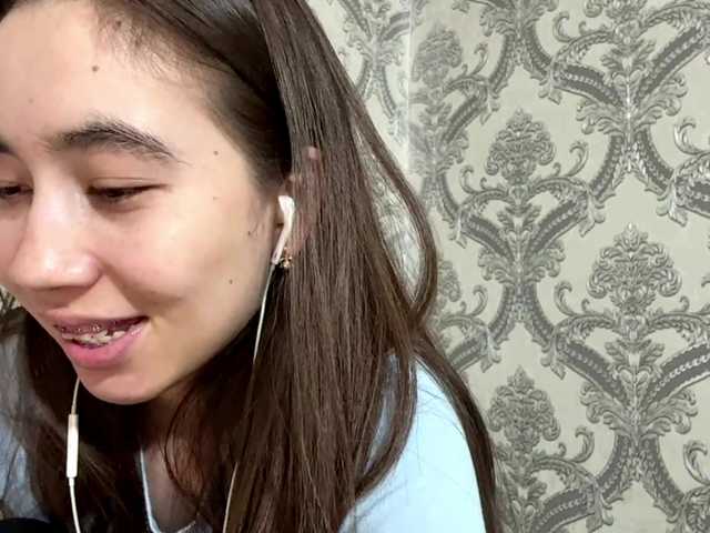 ClaudiaChouinard live webcam show
