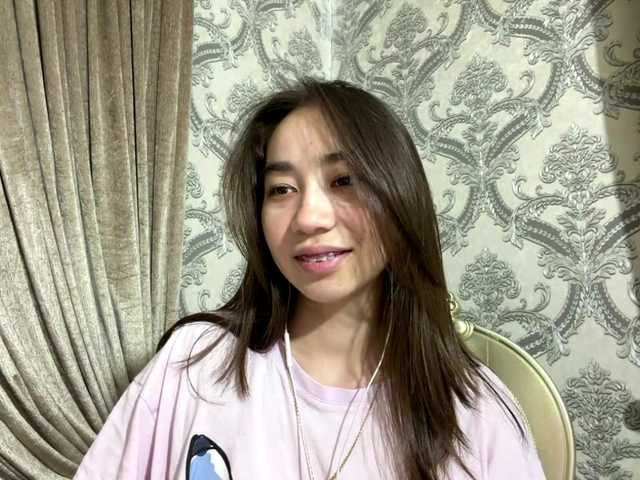 ClaudiaChouinard live cam on BongaCams