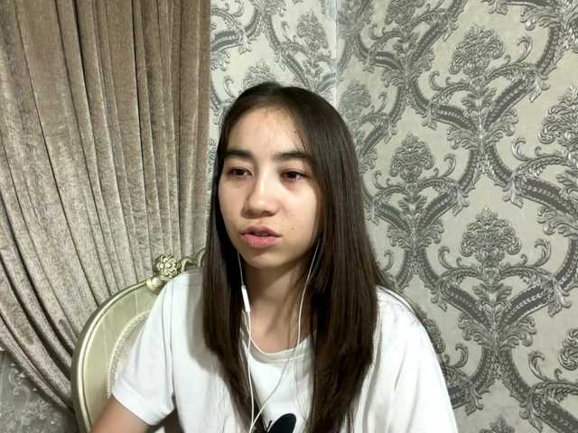 ClaudiaChouinard live cam on BongaCams