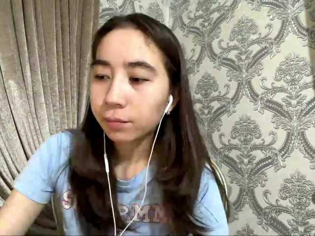 ClaudiaChouinard live cam on BongaCams