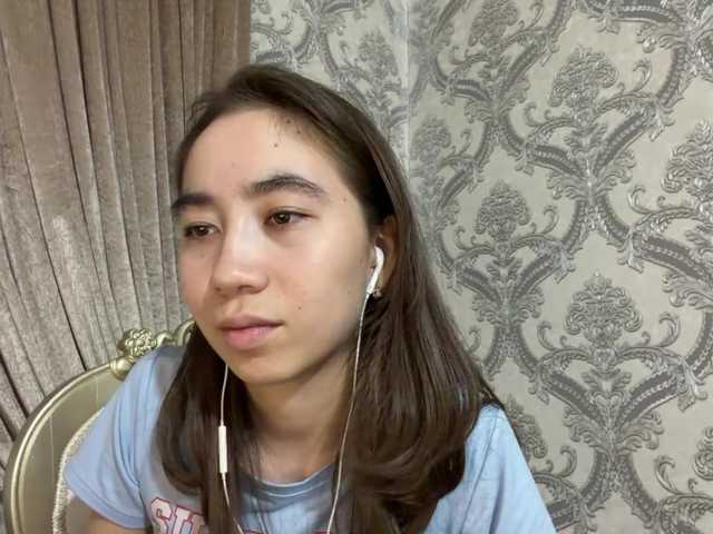 ClaudiaChouinard live cam on BongaCams