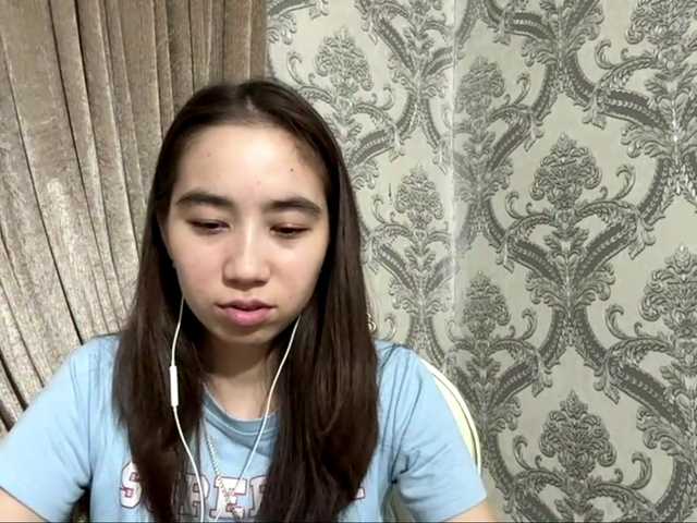 ClaudiaChouinard live cam on BongaCams