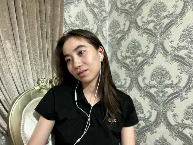 ClaudiaChouinard live webcam show