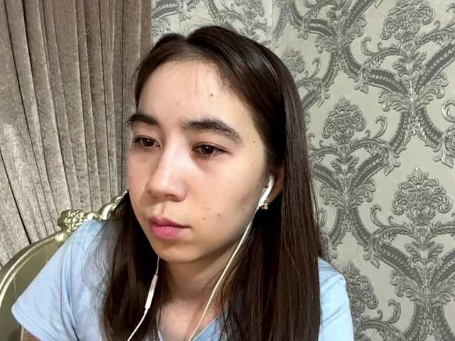 ClaudiaChouinard live cam on BongaCams
